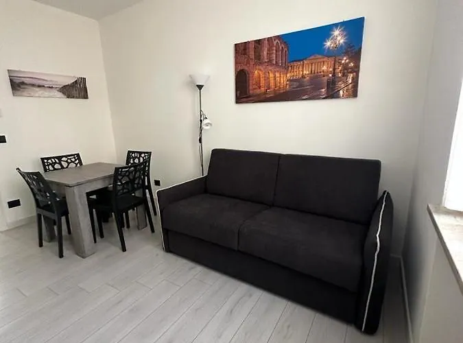 Cavour Center * Bardolino