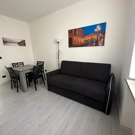 Cavour Center * Бардоліно