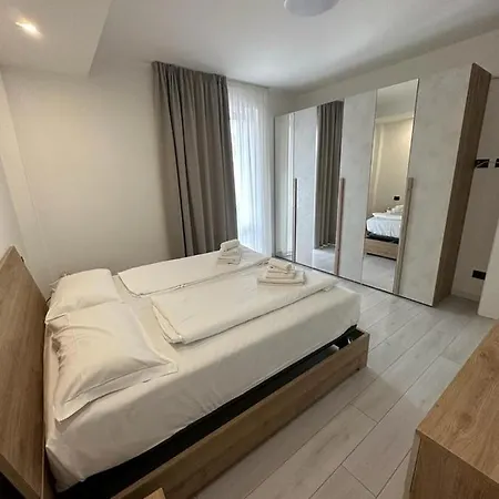 Cavour Center Apartmán