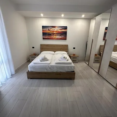 Cavour Center * Bardolino