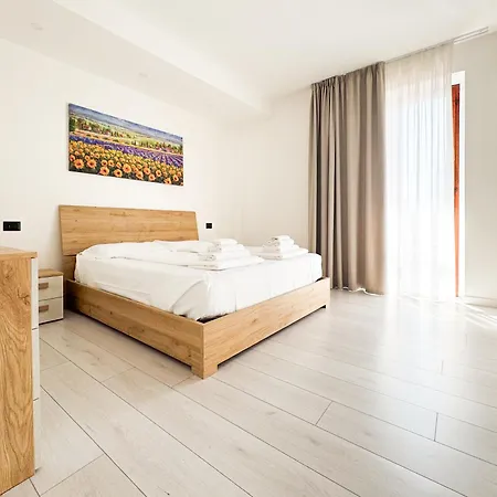 Cavour Center Apartman